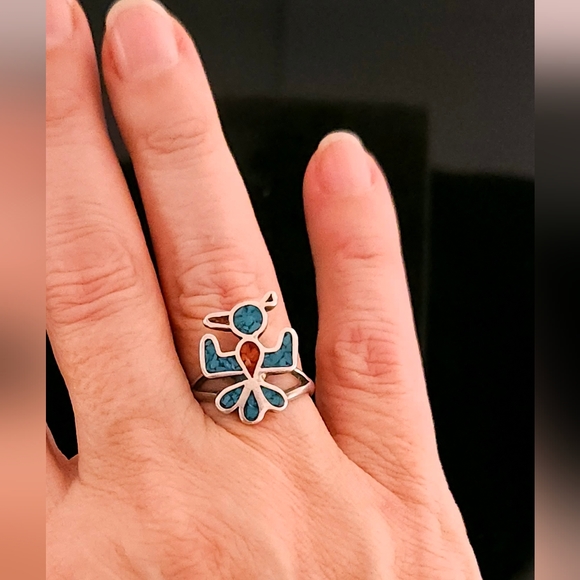 Crushed Turquoise Thunderbird Ring - Picture 11 of 11